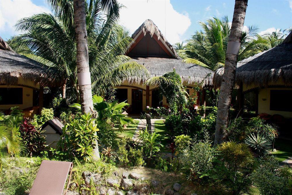 Aqua-Landia Resort Dauin Exterior photo