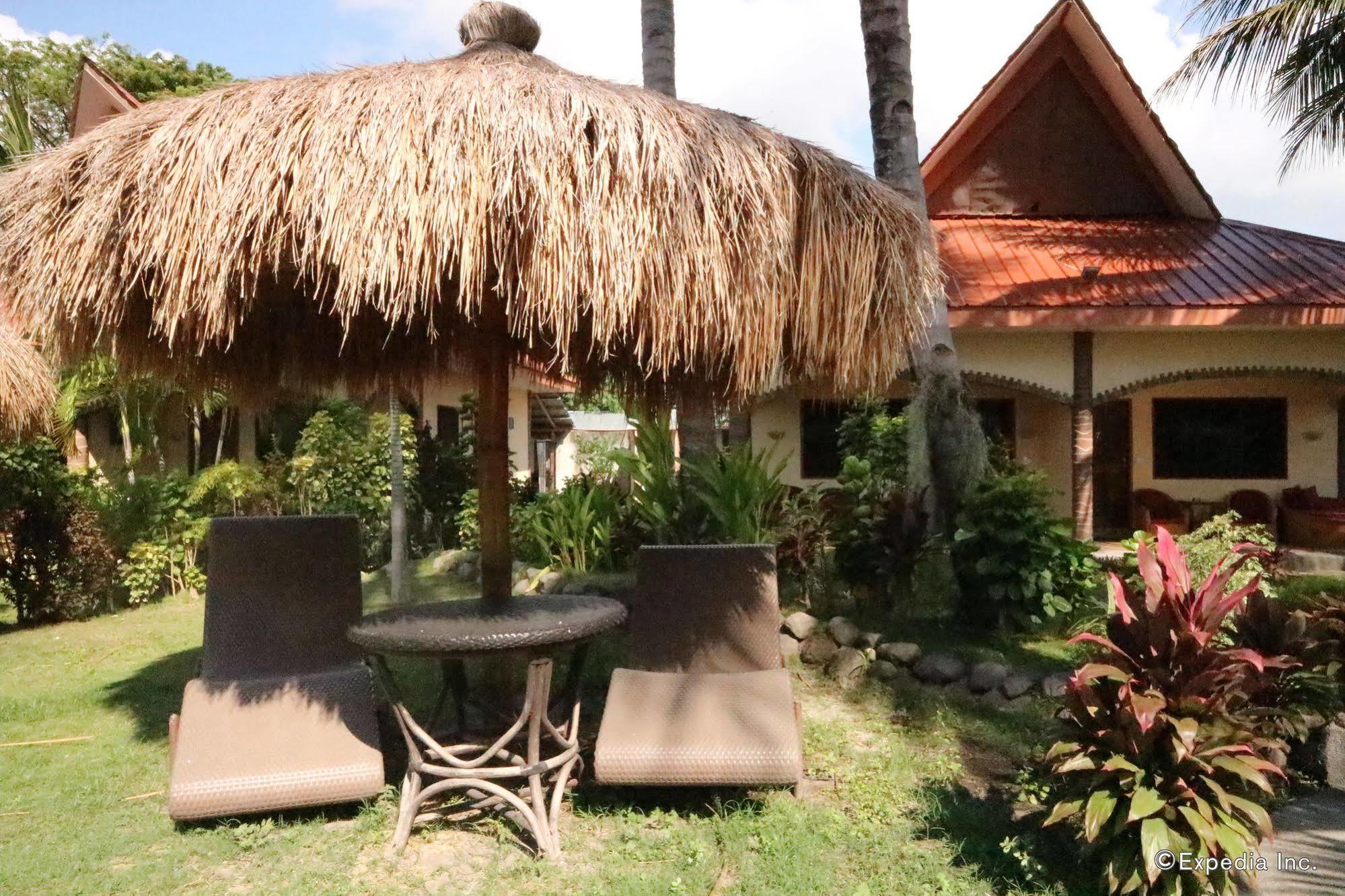Aqua-Landia Resort Dauin Exterior photo