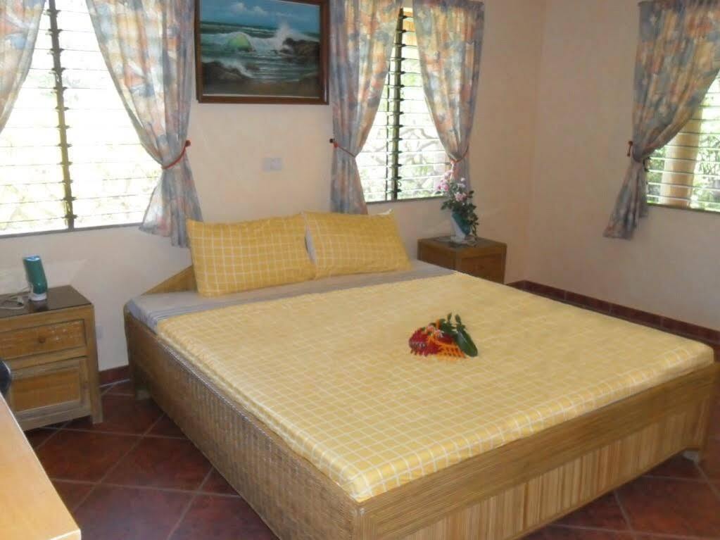 Aqua-Landia Resort Dauin Exterior photo